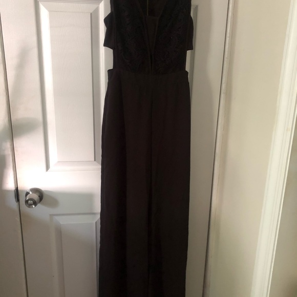 Jumpsuit - Picture 3 of 6